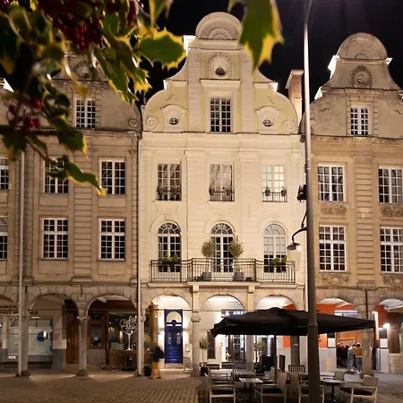 Grand Place Hôtel Boutique et Appart'hôtel-2